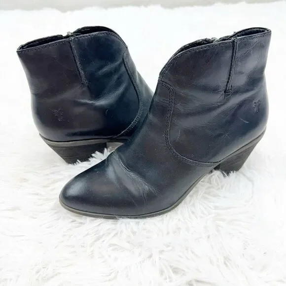 Frye Jennifer Almond Toe Zipper Leather Ankle Boots - Picture 1 of 10